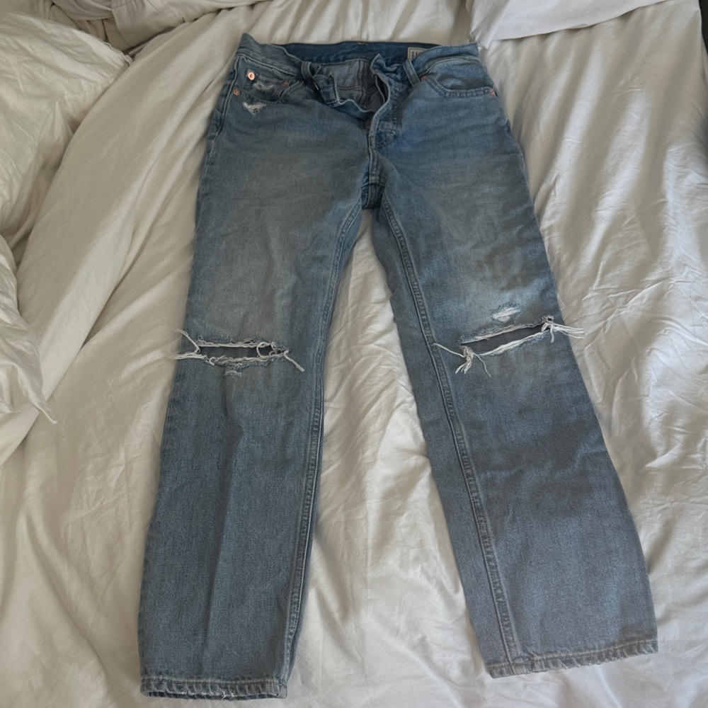 GAP Women's Blue Straight Leg Jeans